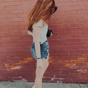 Meet your Posher, Lydia